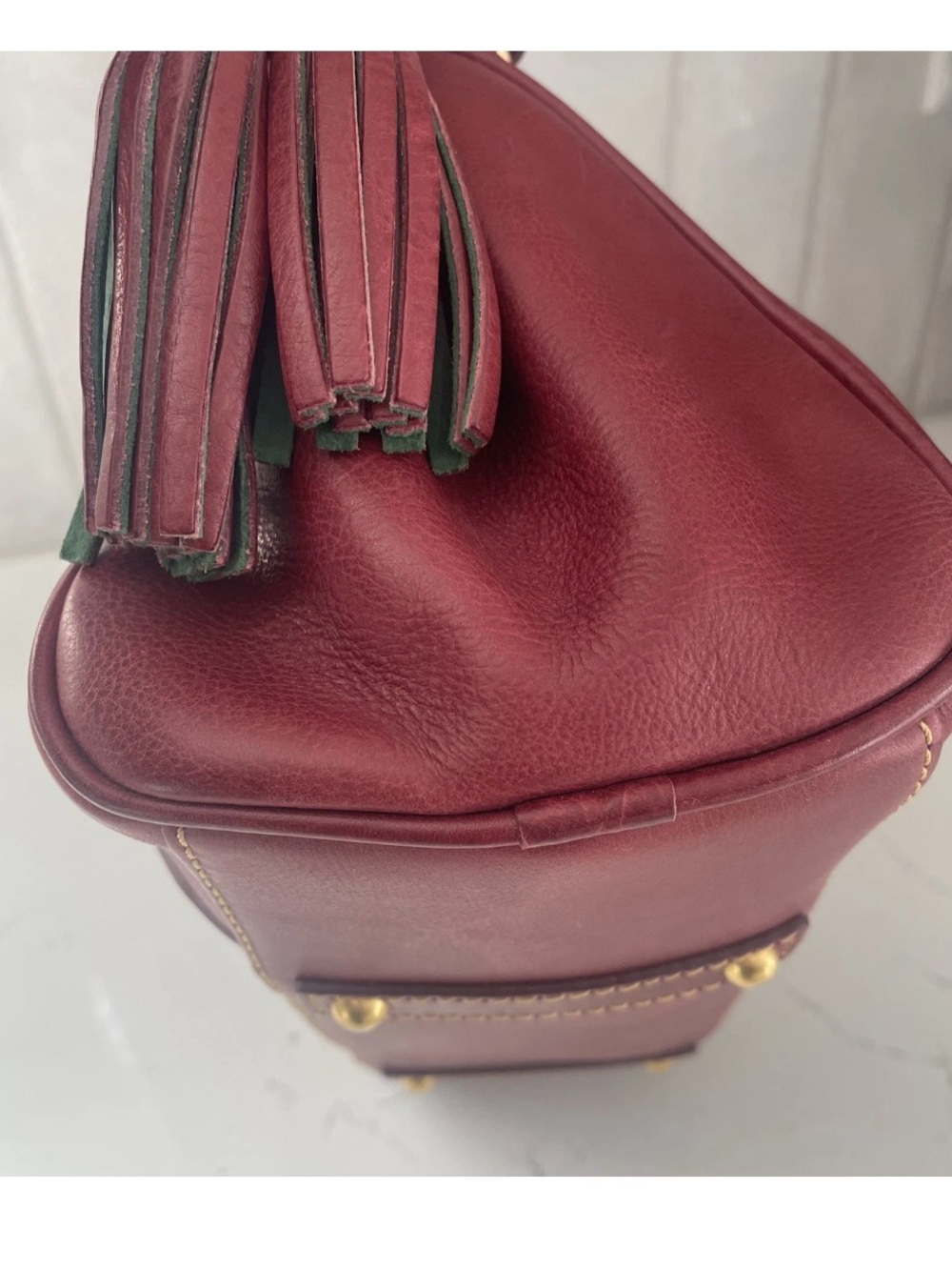 ❤️🤍💙Dooney & Bourke Wine Red Leather Satchel with Gold Hardware - Picture 10 of 15